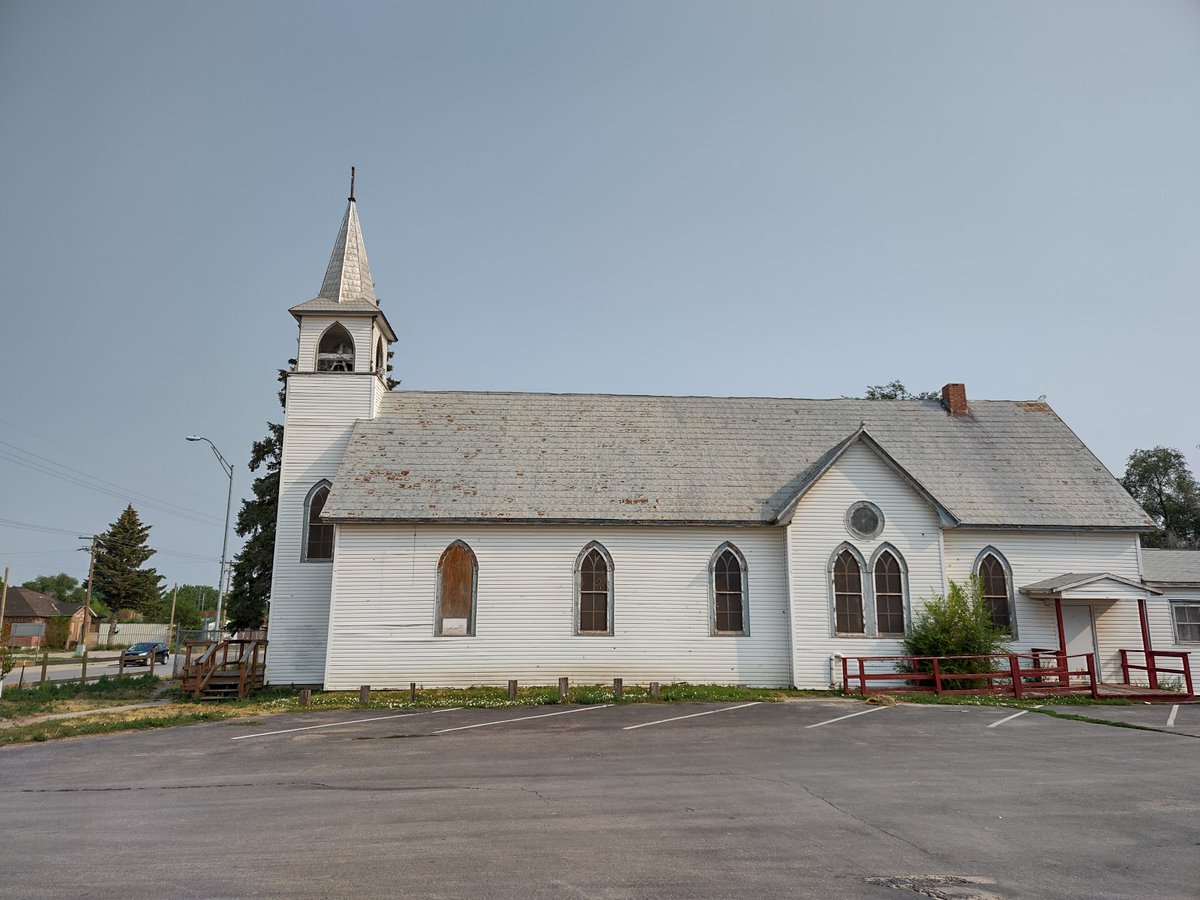 New town every hour on Twitter "Pine Ridge, South Dakota Population