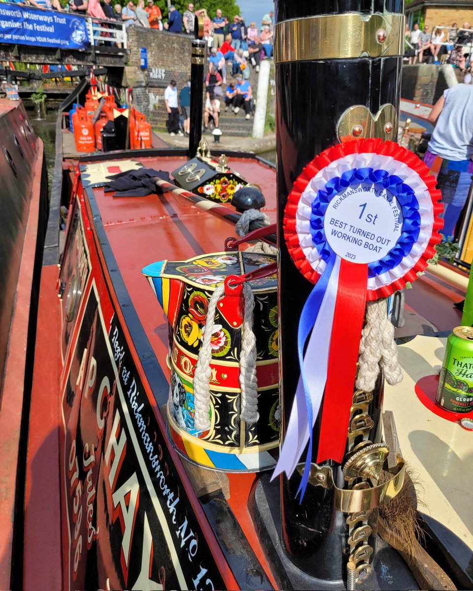 FuelsJules's tweet photo. We've had a rather wonderful weekend at Rickmansworth Canal Festival. Thanks to all the team that put it on for such a great weekend and for all our lovely customers who we caught up with.

We're hitting off north now, serving from Ricky to Bullbourne over the next few days. https://t.co/kB6Xk9YTHM
