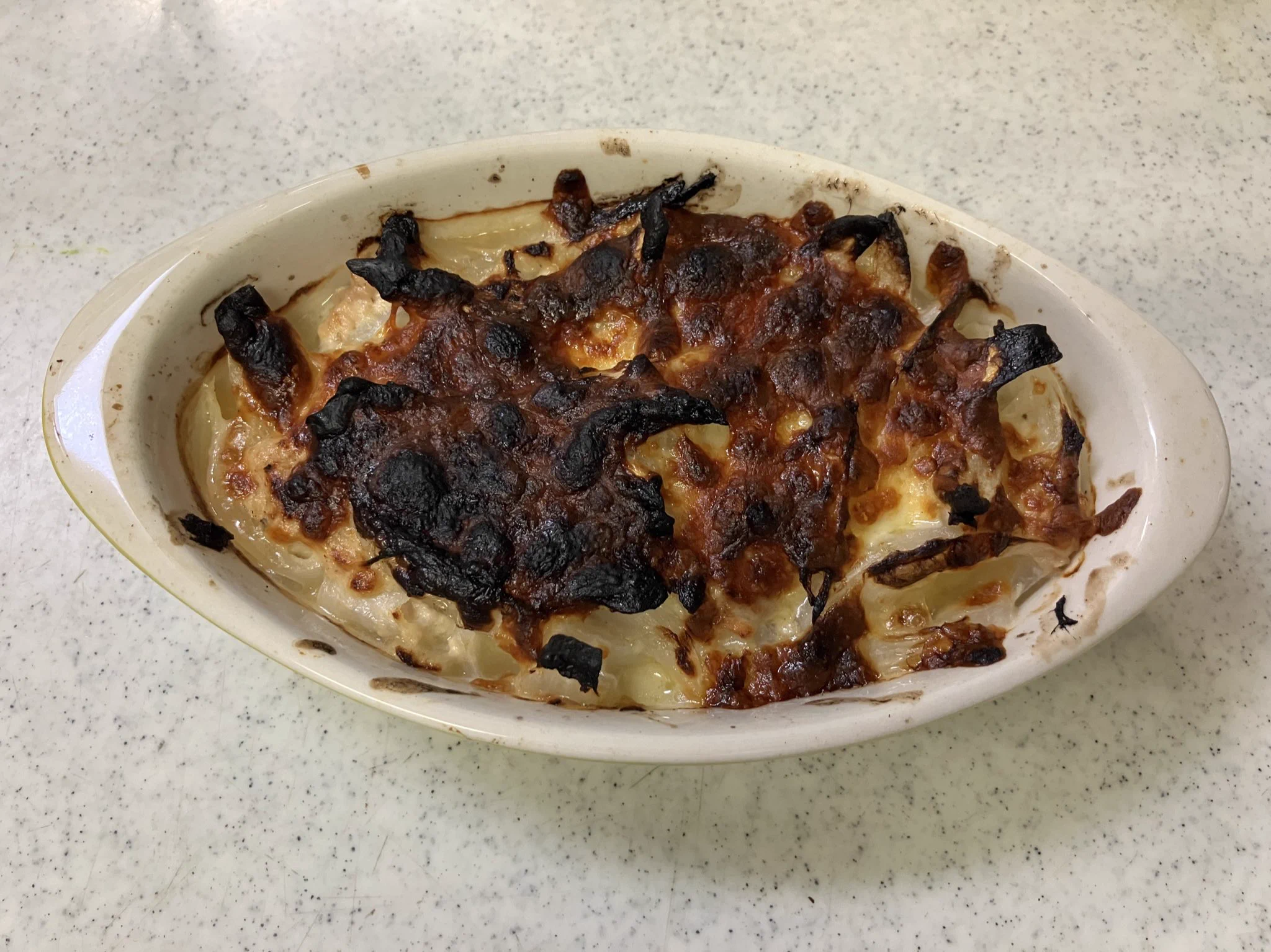 ちょっと目を離したらコゲコゲになってしまったけどおいしかった！
3歳は食べてくれなかったが…🥹
#もめらす飯  