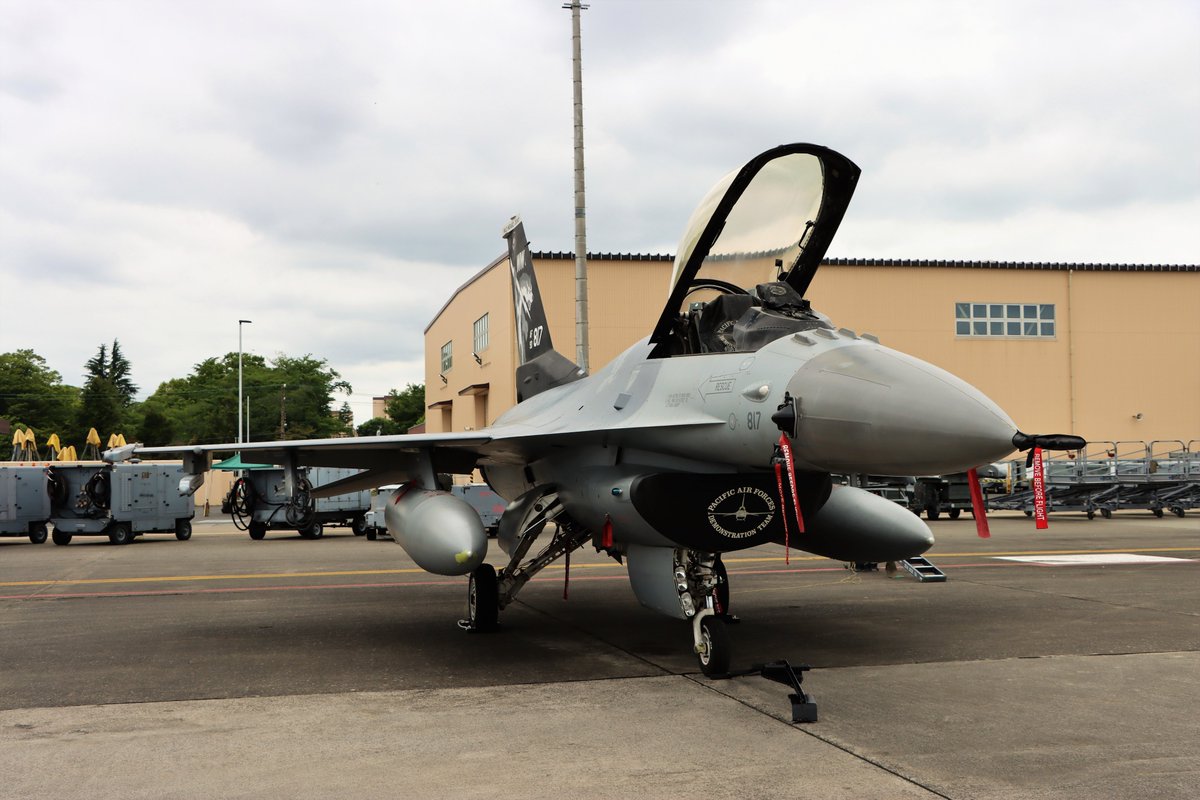 Buccaneer_55's tweet photo. この子も美しい✨
#横田基地 #横田基地日米友好祭 #F16CM #Block50 #PACAF #DemoTeam #三沢基地 https://t.co/3Ajxq7EcVj