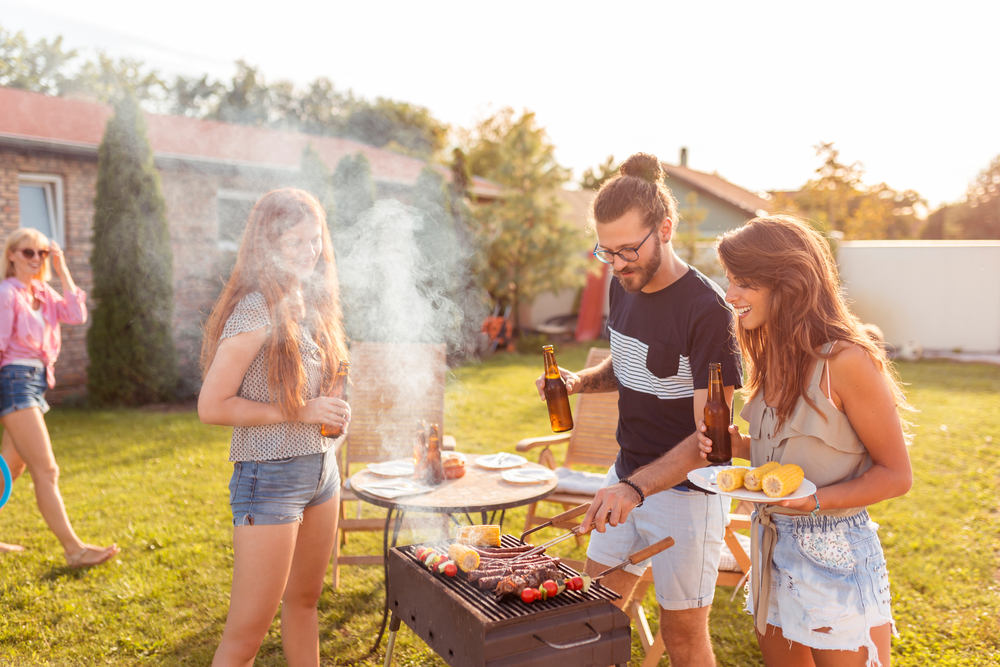 lawsonsltd's tweet photo. A double whammy - #bankholidaymonday &amp; it's #NATIONALBBQWEEK!  
A great way to see out the month of May and welcome in June!  Check out our newest blog post for plenty of BBQ related information and essential products you'll need to get grilling outside! 

https://t.co/MAnaJTDS4a https://t.co/nczTRo7eYJ