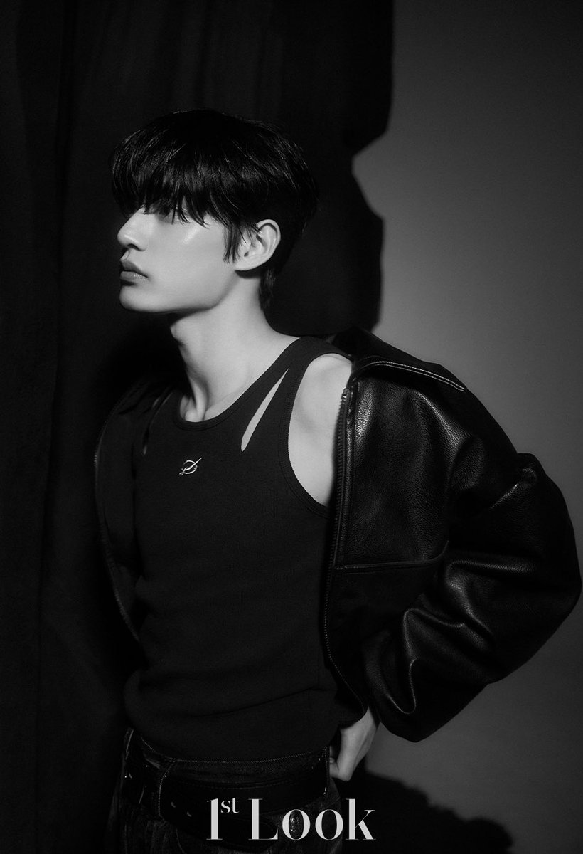 Jjwoong's tweet image. #1stLook #ZEROBASEONE #김지웅 #キムジウン #金地雄 #kimjiwoong