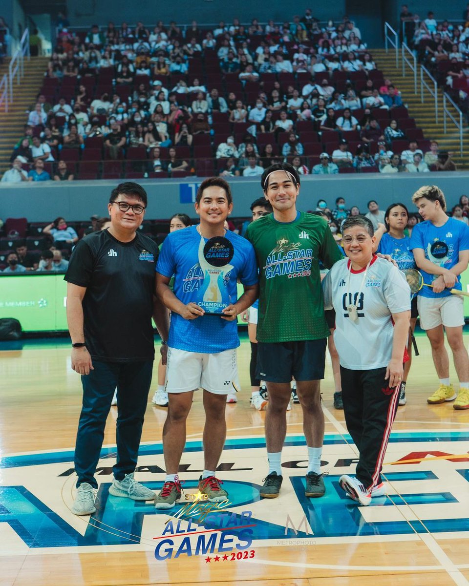 starhuntabscbn's tweet photo. Congrats to our Star Hunt badminton artists for winning at yesterday's All-Star Games 2023!

CHAMPION, COMPETITIVE LEVEL
@iamchicoa w/ Neil Coleta

CHAMPION, BEGINNERS LEVEL
@Karen_Bordador w/ JM Yosures

2ND RUNNER UP, STANDARD INTERMEDIATE LEVEL
@zachrguerrero &amp; @sehamburger https://t.co/XCP3IpaSOS