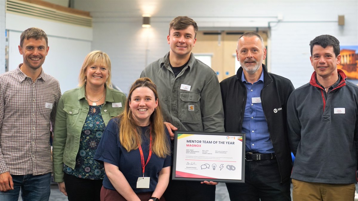 NRServicesUK's tweet photo. Delighted to share that a team of Magnox mentors have won the @envisionUK Mentoring Team of the Year award! We are proud to support young people across Bristol and South Gloucestershire to empower their futures. 🎉 https://t.co/gnQRqHooN6
