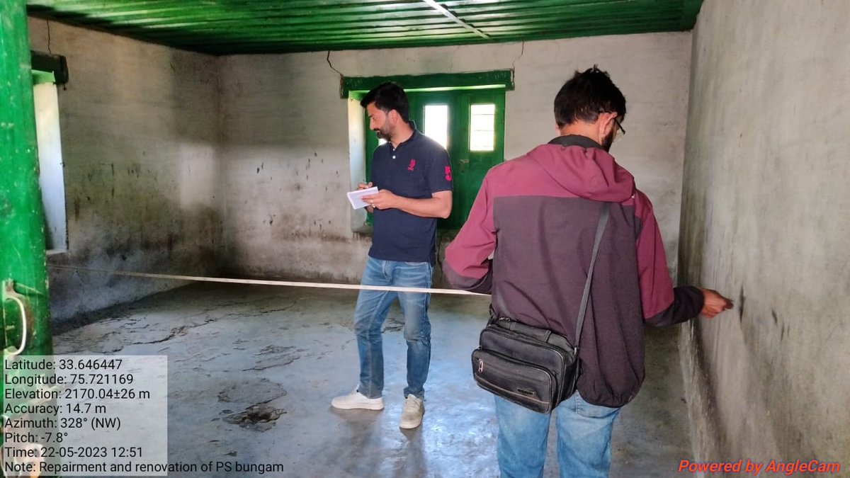 SheikhZafarJK's tweet photo. BDO Marwah Tariq sab along with JE Mohsin sab and his other team mates from ground levels making measurements of all DDC and Aspiration block plans. Only team efforts can make development of these areas posible. Thx to all.
@dckishtwar @Devansh_IAS 
@manojsinha_ https://t.co/OS8m78xnYc