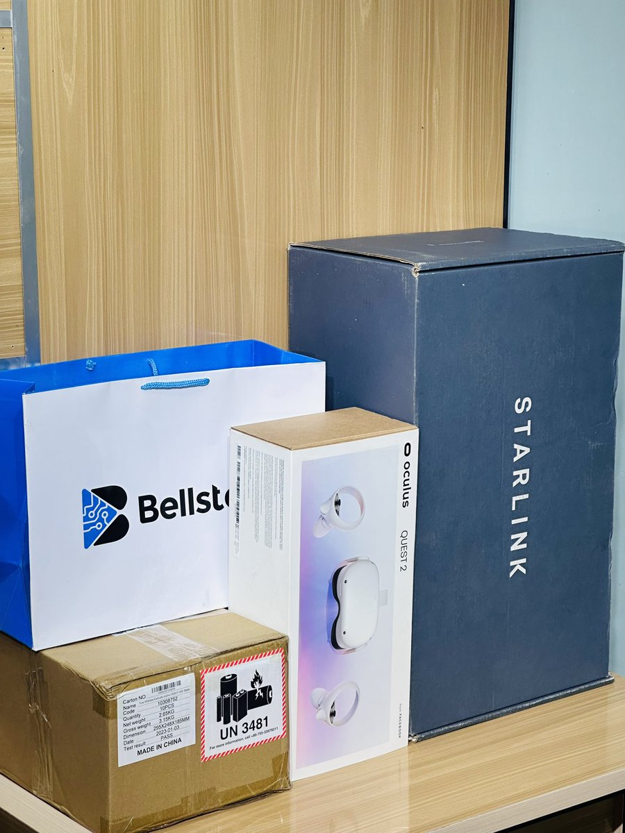 bellstech's tweet photo. Sending Out Monday Orders ✈️
Off to Magodo

Oculus Quest 2 @MetaQuestVR 
STARLINK HARDWARE @SpaceXStarlink 

Anikulapo Bola Ahmed Tinubu Kunle Remi https://t.co/RUTSCfiJsU