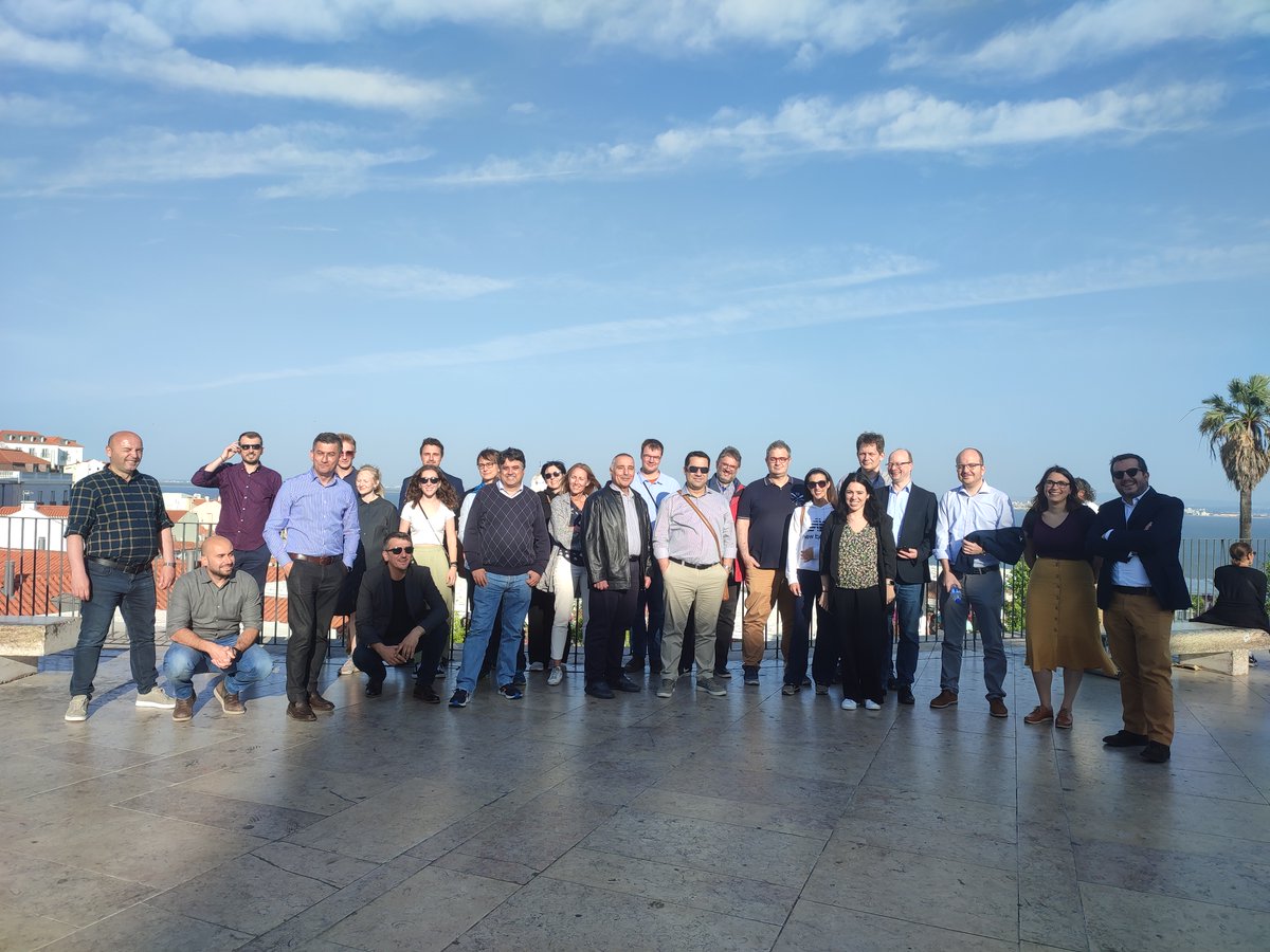 Smart_4All's tweet image. 🎯 We’re working hard towards successfully delivering tangible results of #SMART4ALL
📌 A General Assembly meeting was held on 📆18-19 May in📍Lisbon presenting all partners' progress🆙
🙌 Many thanks to @FastTrackVC for hosting the meeting and to all consortium members.