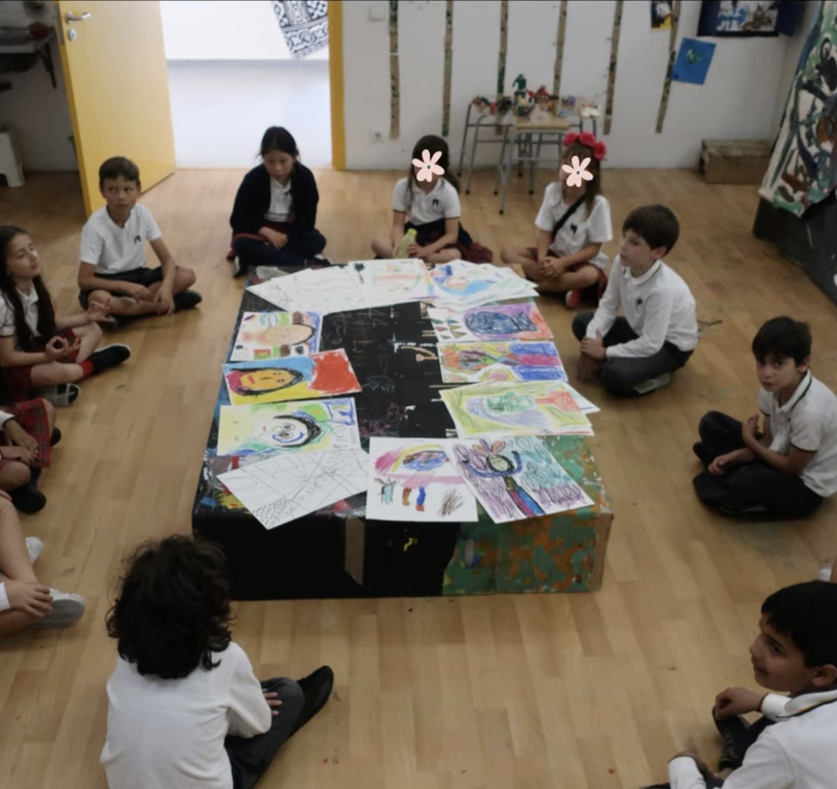‘’Abstract is when art has a secret. 🤫 Maybe we do not know the artist’s secret but we can find our secret there’’ 😉Our talented grade 2 students share their thoughts 💭 about ecosystems, emotions, colour and line 🔎 #stdominicspt #schoolart #ibo #ecosystems #grade2