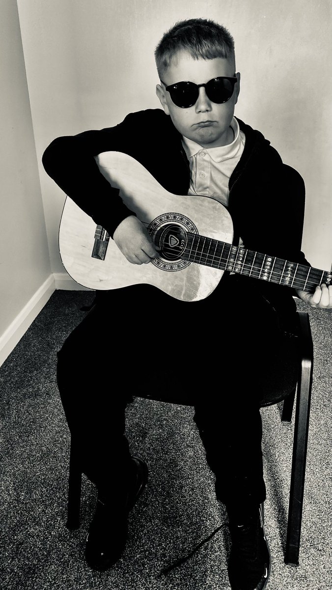 Rock 'n' Role Models tweet media