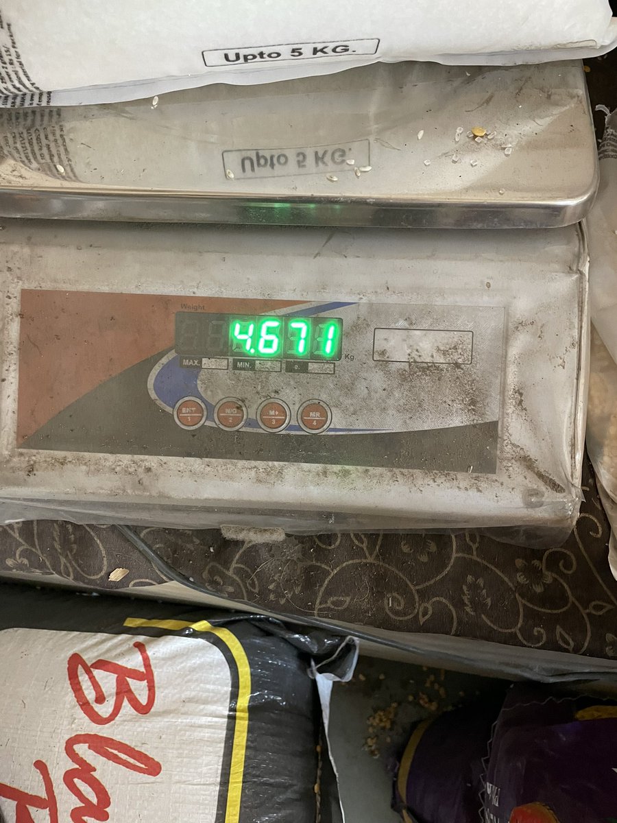 nikhil201411's tweet photo. @jagograhakjago @USCPSC #DMart so now a new way to make people fool
By just lowering the prices but change in weight machine!! This  same
Thing has happened for the second time!! Pls
Take some action   #consumerights #dmart #advantageofpeople https://t.co/k2w3kdv1lB