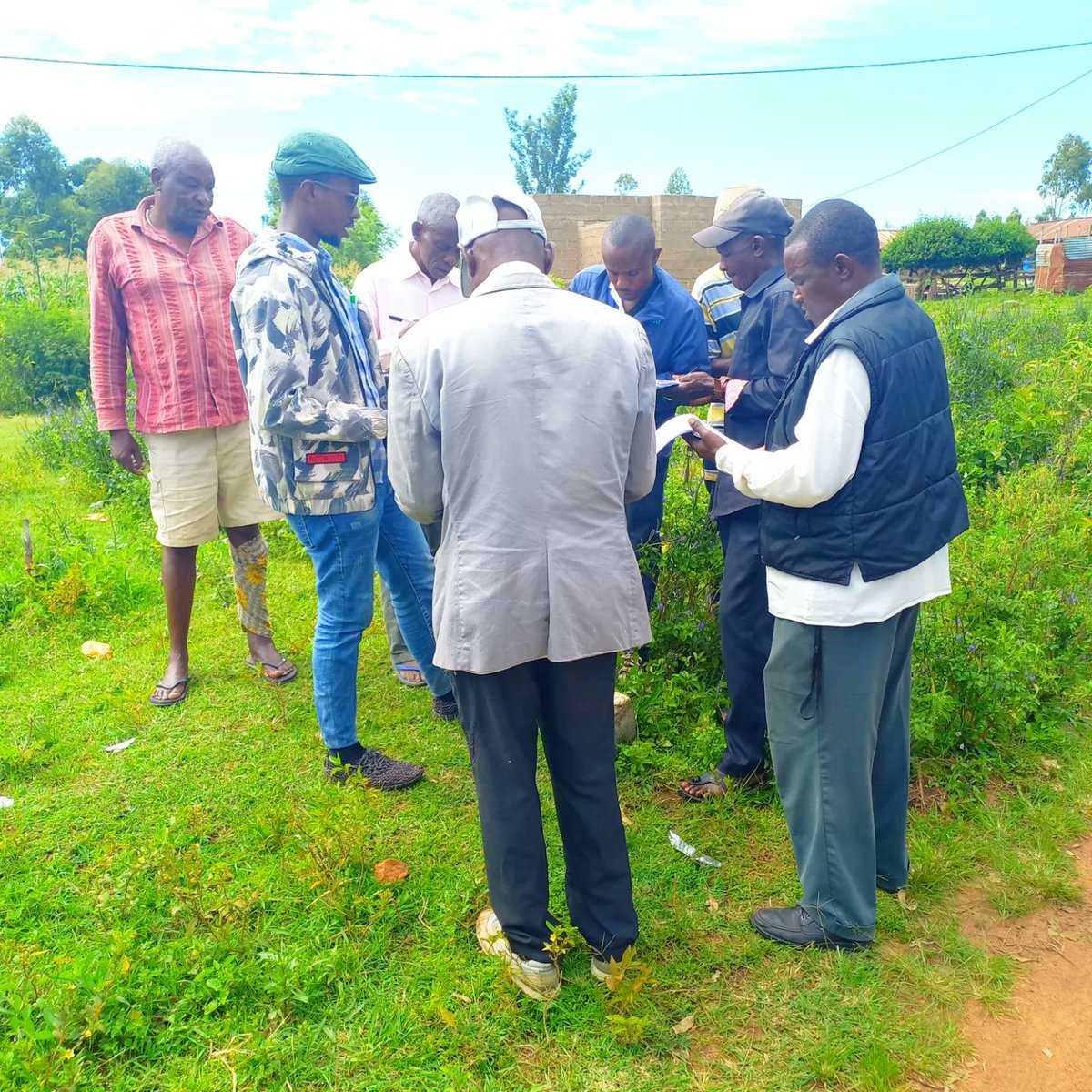 A part of Ardent Youths Team is currently participating in Planning for Sustainable Communities project under the supervision of the National Land Use Planning Commission taking place in different parts of Tanzania rural areas. #AYORG #Tanzania #SDG11 #SustainableCommunities