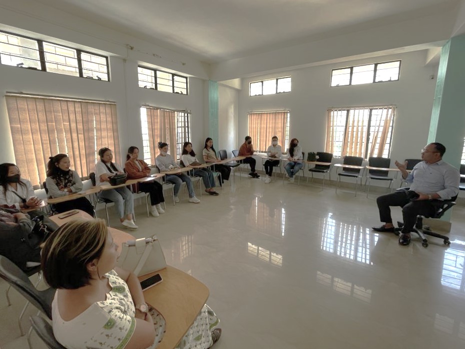 YNnagaland's tweet photo. Just kick-started our 5 days #FoodProcessing Training on #PickleMaking at #YouthNet Head Office in Kohima today. Equipping our youths with food processing knowledge, enabling them to explore new opportunities in the thriving #foodindustry .  #YN #YNnagaland #SkillsTraining https://t.co/0r60Vt0SaN