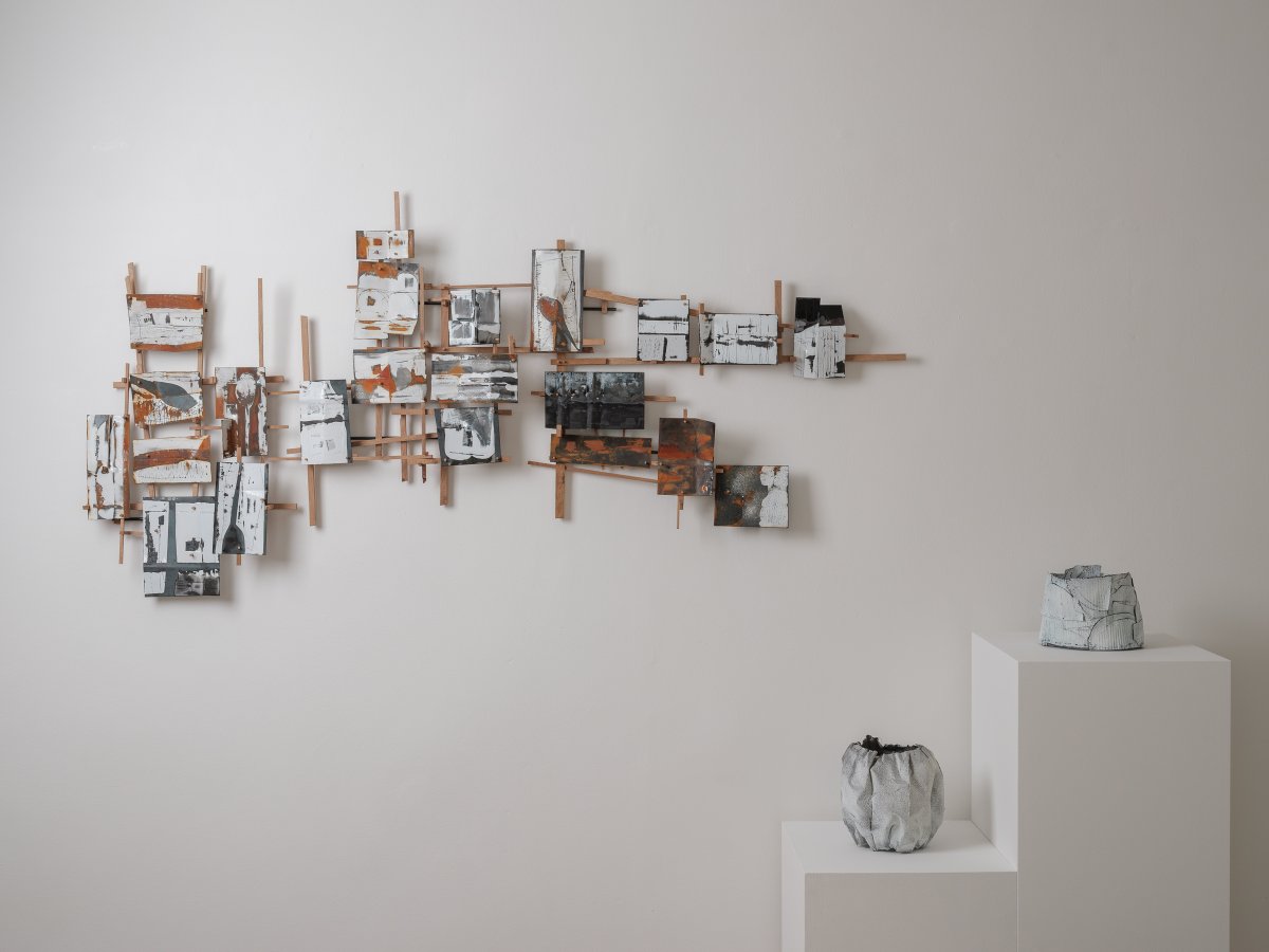 HWSomerset's tweet photo. Continuing at Make: ‘Cut and Fold’ featuring works in clay, wood, metal, leather, paper and textile that explore the interplay between design and form.
🗓️ On view until Sat 24 Jun
🔗 https://t.co/wIEmZkPE6W
#HWMake #HWSomerset https://t.co/laIdWqoZGc