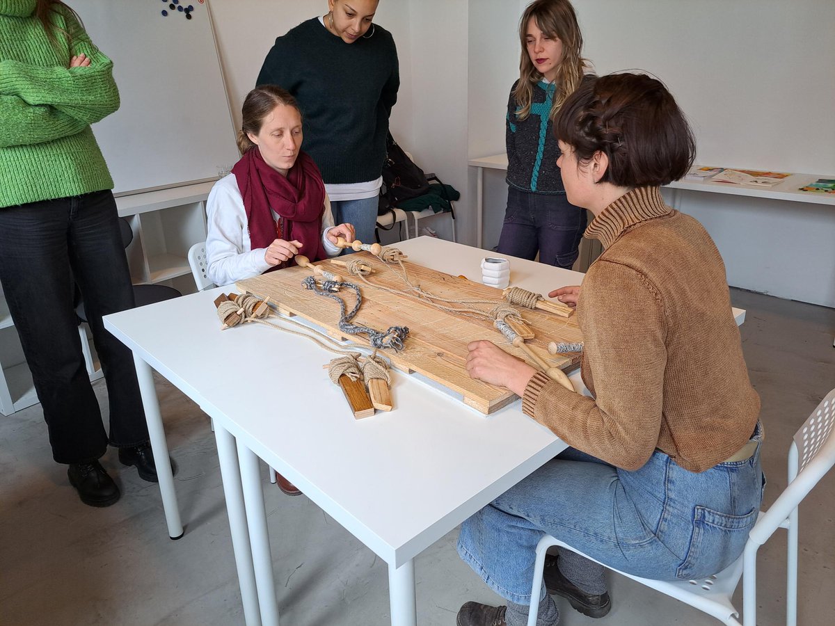 GroupeSOS's tweet photo. #JMEUROPE 🇪🇺 La coopération entre acteurs européens est essentielle pour bâtir une société plus juste 👉@acta_vista & #BaoFormation du Groupe SOS ont rendu visite à @awap_patrimoine en Belgique pour découvrir comment le site de l'Abbaye de Villers la Ville est restauré ! https://t.co/g60WZhuoLx