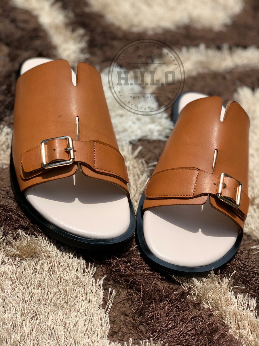 • AVAILABLE IN DIFFERENT COLORS AND SIZES •
.
PRICE - 15,000 naira only.