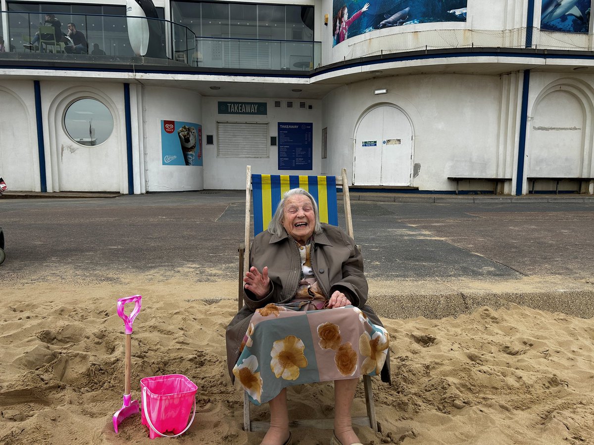 WPR Agency tweet media