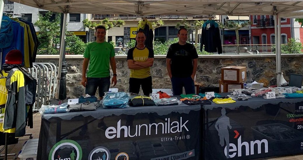 ADI!!
Bihar erropa-salmenta jarriko dugu Beasaingo plaza azpian! 
9:00-14:00
Etorri!
.....

¡Mañana vamos a estar en Beasain, con el merchandising de la carrera! 
En Plazape, de 9:00 a 14:00
¡Visítanos!
<a href="/goierriHitza/">Goierriko Hitza</a>
<a href="/GITBinfo/">Goierri Irrati Telebista</a>
<a href="/GoierriTurismo/">Goierriturismo</a>
<a href="/NotGip/">Noticias de Gipuzkoa</a>
<a href="/lasterketak/">lasterketak.eus</a>
<a href="/BeasaingoUdala/">Beasaingo Udala</a>