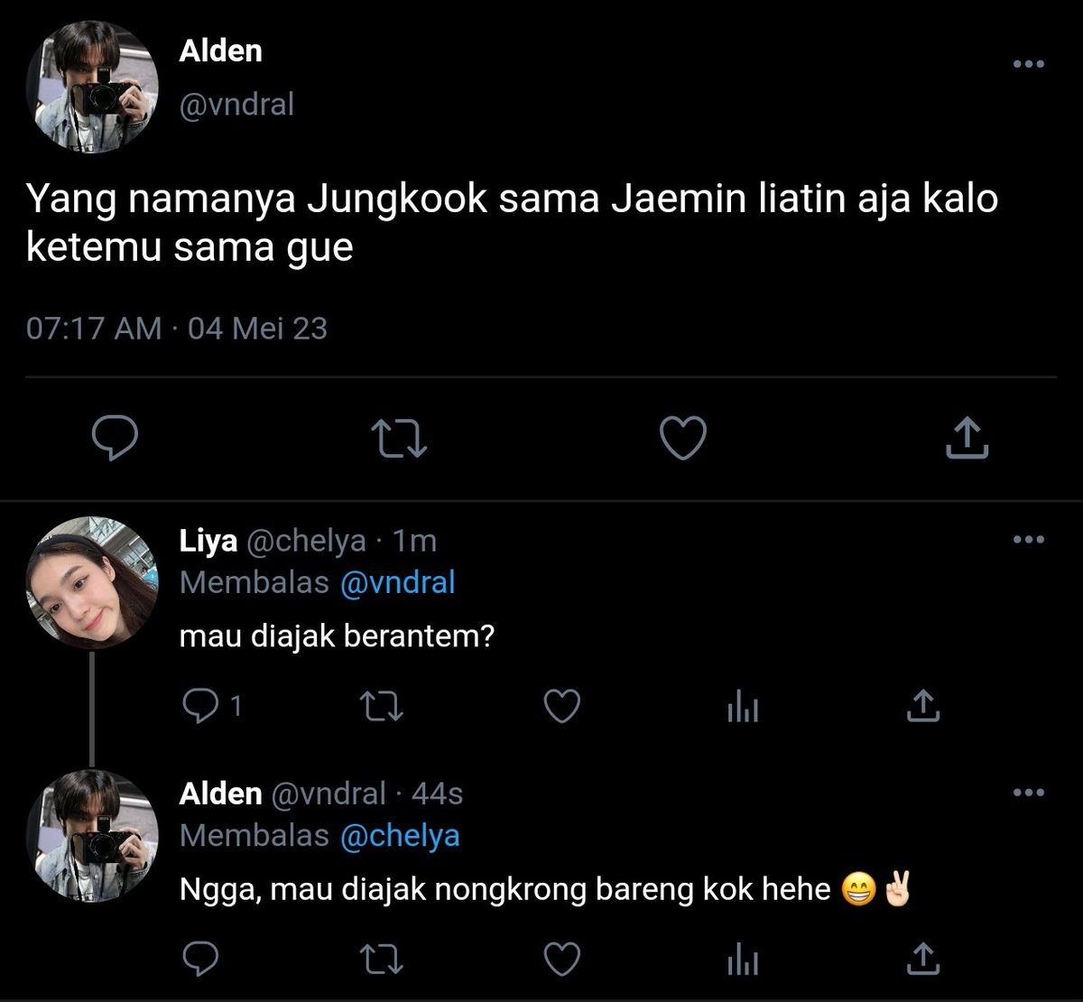boyfriend vs bias

; Haechan few tweet au
by chizelilac
