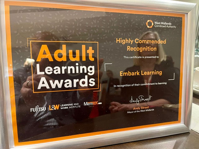 embark_learning's tweet photo. Embark Learning receives WMCA recognition at Learning Awards Ceremony.

These awards celebrate the achievements of learning providers who go above and beyond in providing adult learning. We were awarded a ‘Highly Commended’ Award for our commitment to learning in the region. https://t.co/uWVrO6GiGo