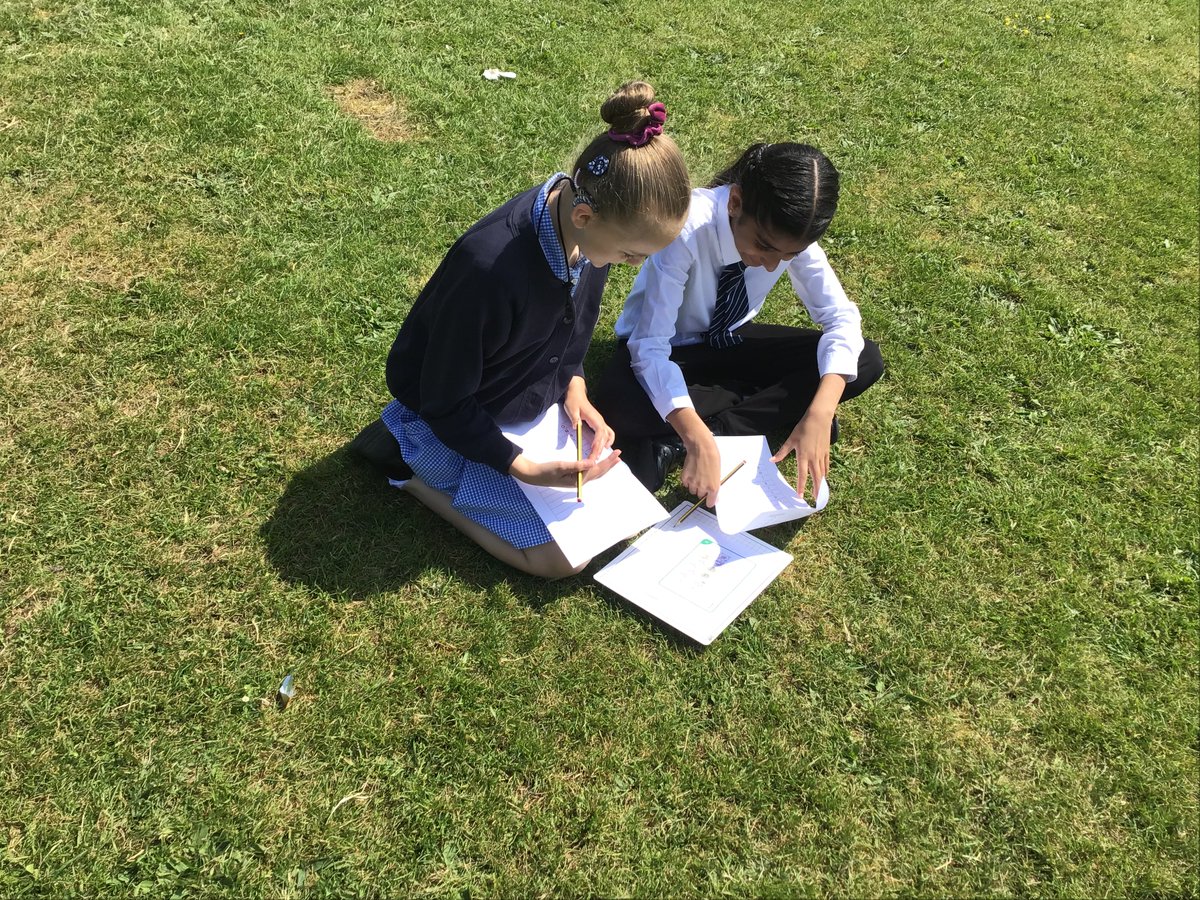 therookeries's tweet image. Outdoor Maths learning for Year 4 this morning #rok #maths #class4 #outdoor 🌞