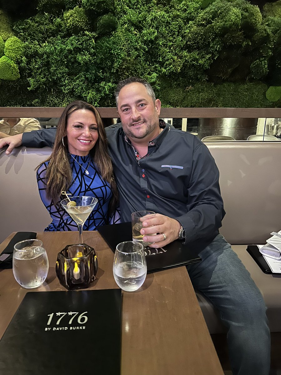 vicsac's tweet photo. Happy 14 Year Anniversary to my wife Tifanie. 
@mikewoodsfox5 @BIANCApeters8 @rosannascotto 
@InesRosales https://t.co/Kta4EfD2HM