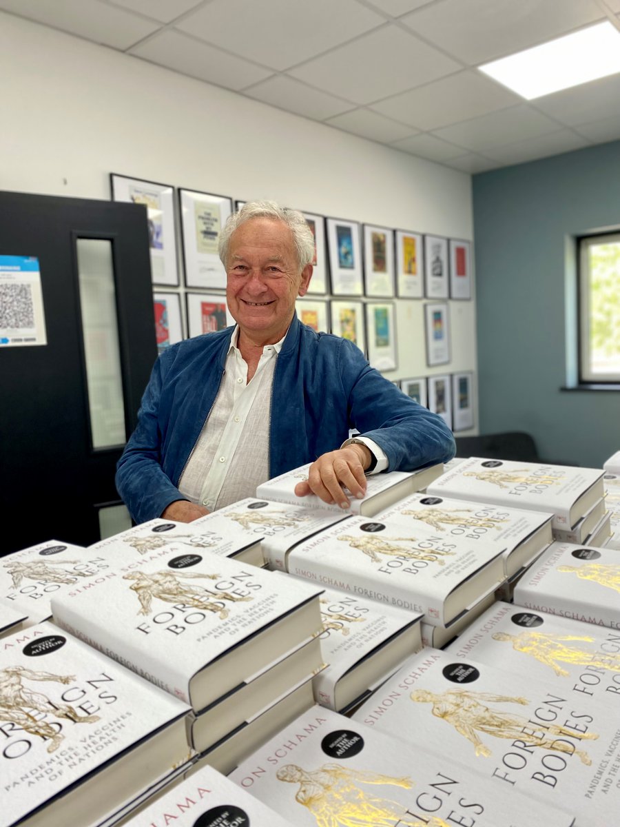 Simon & Schuster UK (@simonschusteruk) on Twitter photo We loved having bestselling author & historian
<a href="/simon_schama/">Simon Schama</a> at the printer last week, where he signed 2,500 (!) copies of his incredible new book Foreign Bodies: Pandemics, Vaccines and the Health of Nations - coming this Thursday >> simonandschuster.co.uk/books/Foreign-… We loved having bestselling author & historian
<a href="/simon_schama/">Simon Schama</a> at the printer last week, where he signed 2,500 (!) copies of his incredible new book Foreign Bodies: Pandemics, Vaccines and the Health of Nations - coming this Thursday >> simonandschuster.co.uk/books/Foreign-…