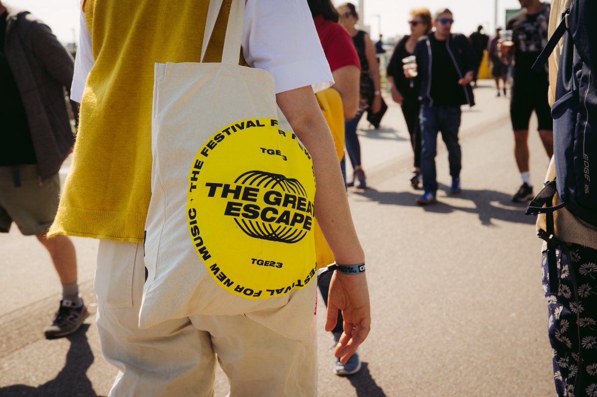 thegreatescape's tweet photo. Who wants a FREE TGE tote bag? 👀

We've got 10 #TGE23 tote bags to give away. Comment below if you want one! 👇 https://t.co/SIPeaU3nbX