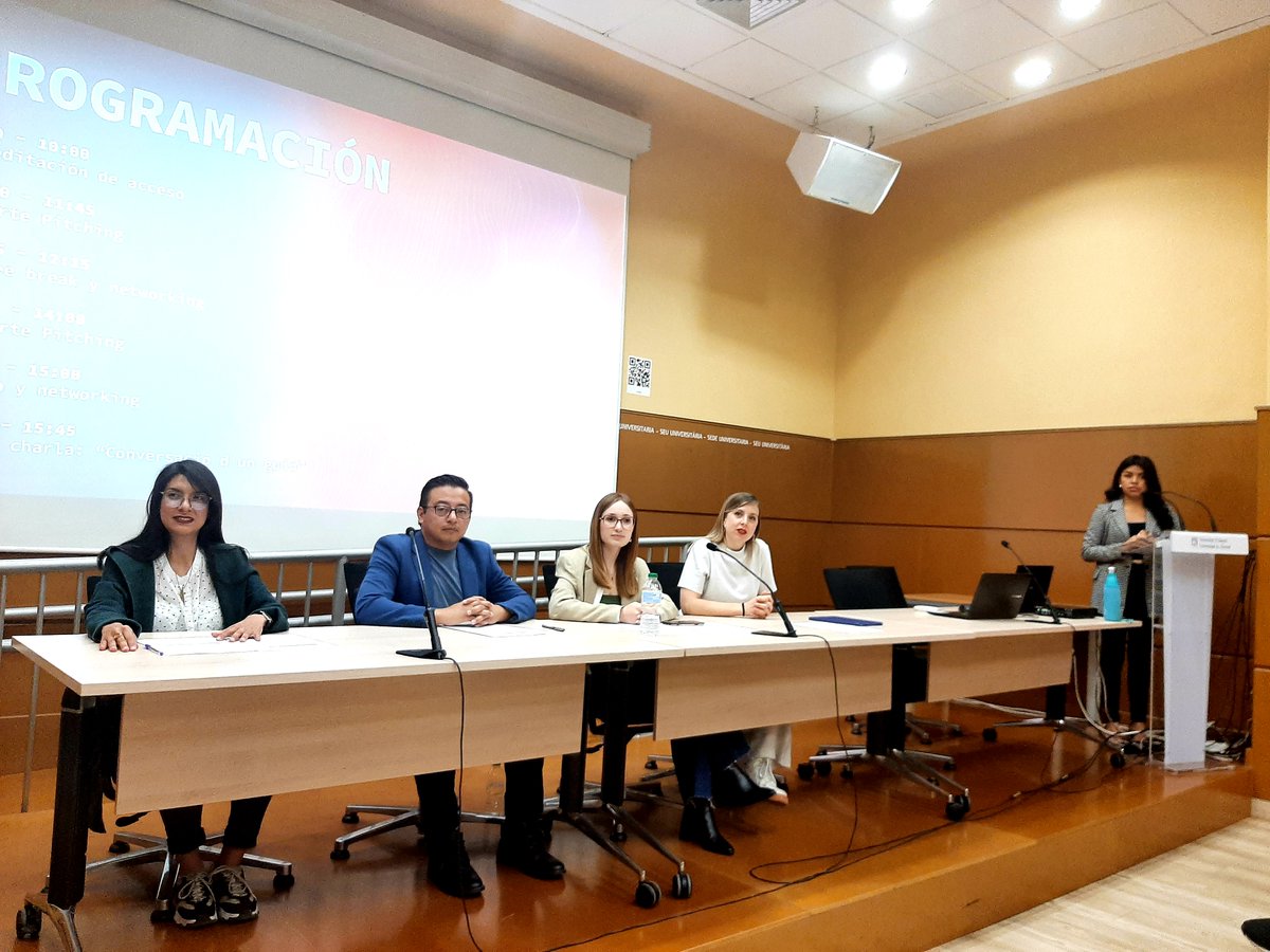 UA_Universidad's tweet photo. Por primera vez tendrá lugar en la UA el 'Talent Audiovisual Universitari', Pitching Universitats Valencianes-Sector Audiovisual.
@apunt_media y seis universidades valencianas son las entidades promotoras de esta iniciativa desde 2018.
Más info en https://t.co/QMfoiQBiOX https://t.co/EO0p80pIWZ