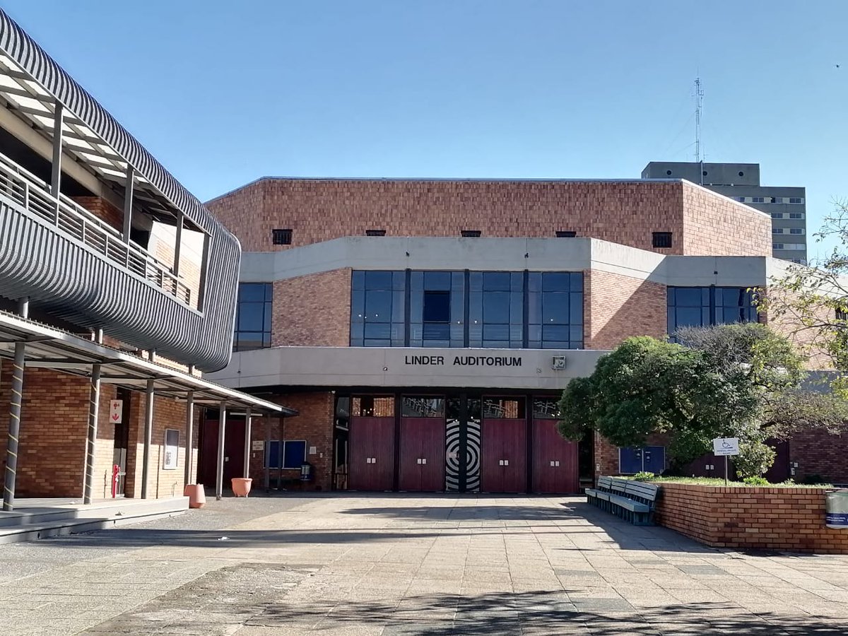 PianoIndustry's tweet photo. Busy weekend, we tuned for 2 concerts for classical pianist Amit Yahav - Saturday at Odeion in Bloem, Sunday at Linder, Johannesburg. 

#piano #pianoconcert #orchestra #amityahav #JMS #linderauditorium #concerttuner #pianotechnician #pianoindustry #concerttuning #steinway #FSSO https://t.co/6w0zpkTuy4