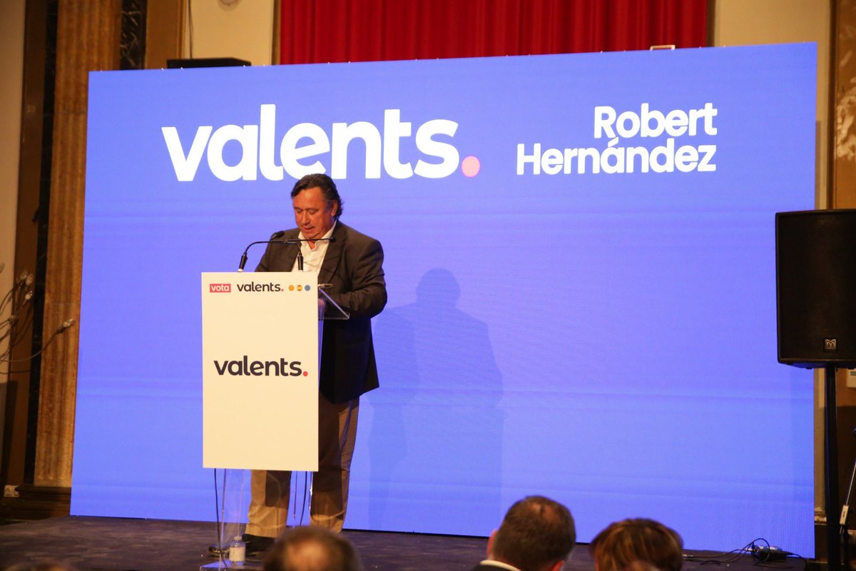 <a href="/RobertH_TGN/">Robert Hernández</a> “A Tarragona tenim un gran repte en els 4 anys vinents, el repte de tornar a liderar el territori, hem de ser capaços de: 
Generar i activar empreses i emprenedors, 
Fer valdre els coneixements que tenim,
No defallir en el somni de tenir una ciutat segura i neta 👇