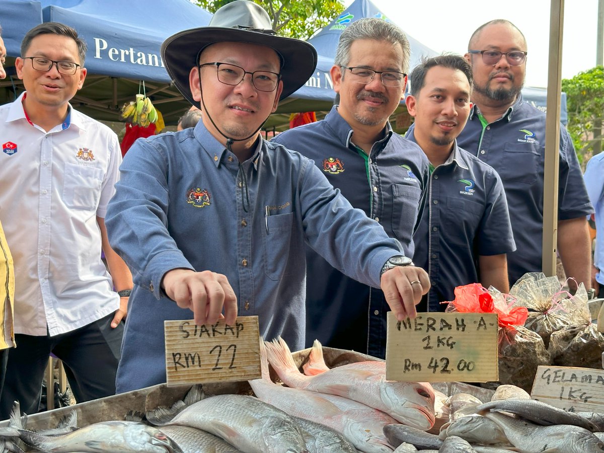 LPP_MALAYSIA's tweet image. 𝐏𝐑𝐎𝐆𝐑𝐀𝐌 𝐉𝐔𝐀𝐋𝐀𝐍 𝐀𝐆𝐑𝐎 𝐌𝐀𝐃𝐀𝐍𝐈 @𝐏𝐄𝐋𝐀𝐃𝐀𝐍𝐆 𝐎𝐔𝐓𝐋𝐄𝐓  𝐏𝐄𝐑𝐓𝐔𝐁𝐔𝐇𝐀𝐍 𝐏𝐄𝐋𝐀𝐃𝐀𝐍𝐆 𝐊𝐀𝐖𝐀𝐒𝐀𝐍 𝐋𝐄𝐃𝐀𝐍𝐆 𝐓𝐀𝐍𝐆𝐊𝐀𝐊, 𝐉𝐎𝐇𝐎𝐑

Tekan Link👇🏻
m.facebook.com/story.php?stor…