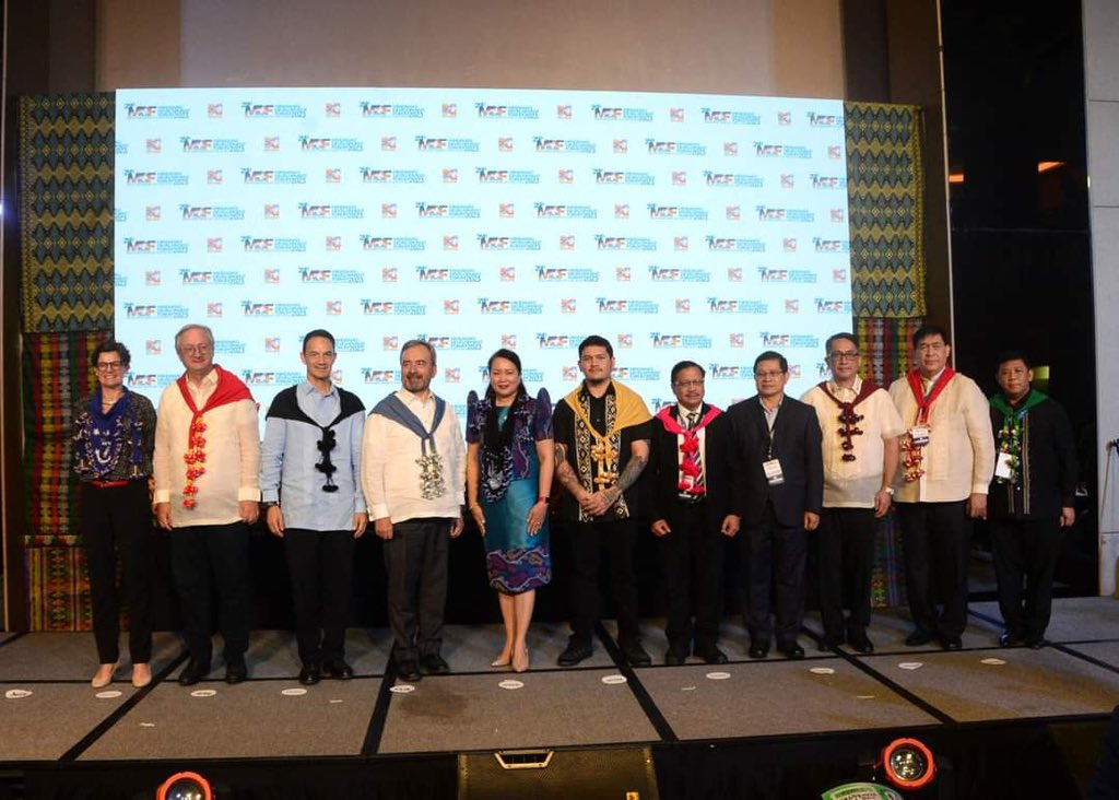 PeterKellNZ's tweet photo. Kudos to @mindagovph for a successful 2nd Mindanao Development Forum! Aoteroa 🇳🇿 is committed to sustainable peace & development in Mindanao! Padayon sa pag-uswag! Photos @pnagovph @mindanaotimes https://t.co/PUjPbqUGEh