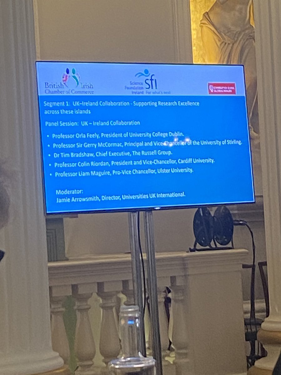 TraycKeevans's tweet photo. The no. of irish nationals doing PhD’s in the UK has declined from 1,200 in 2012/2013 by a third to 800 in 2021/2022. Our challenge is we need to address this, what have we missed? #TimBradshaw CEO #TheRussellGroup speaking at @BrIreCham Higher Education, Research & Industry Conf https://t.co/rJbKHdqQBR