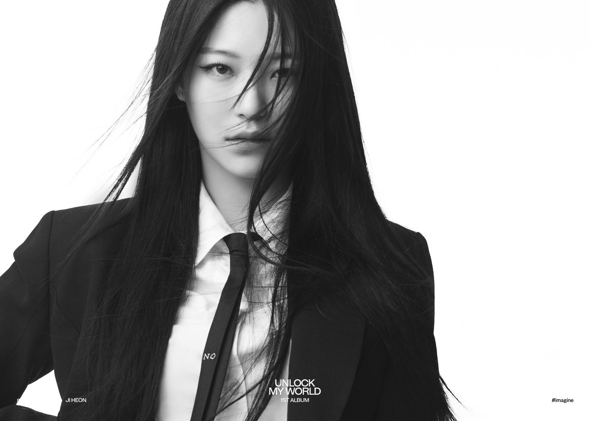 realfromis_9's tweet photo. fromis_9 (프로미스나인)
1st Album [Unlock My World]
2023.06.05 6PM(KST)

🖤 #imagine Official Photo
#백지헌 #BaekJiHeon

#fromis_9 #프로미스나인
#Unlock_My_World
#menow https://t.co/BUhJU9oLvy