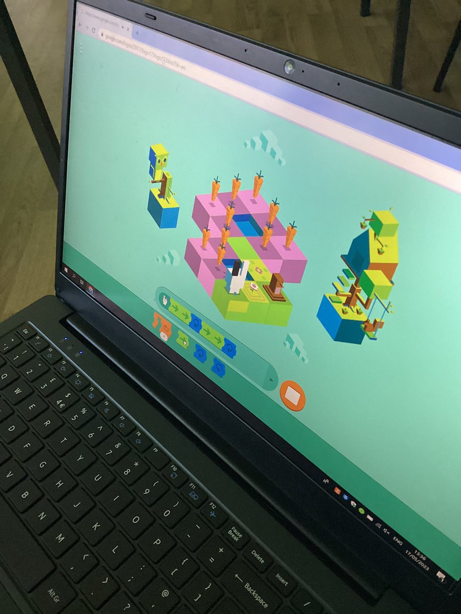 MGLWorld_Abby's tweet photo. Year 5 @Flomellynews have completed a Kahoot quiz today to round up their topic of Stop Motion and then explored some coding using a Google coding game. #mglcomputing #flomellycomputing https://t.co/Kq8mGA9Kbo