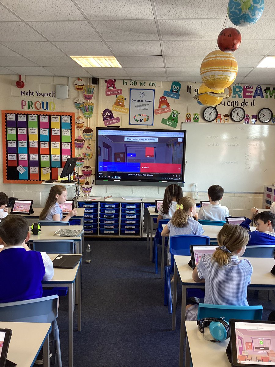 MGLWorld_Abby's tweet photo. Year 5 @Flomellynews have completed a Kahoot quiz today to round up their topic of Stop Motion and then explored some coding using a Google coding game. #mglcomputing #flomellycomputing https://t.co/Kq8mGA9Kbo