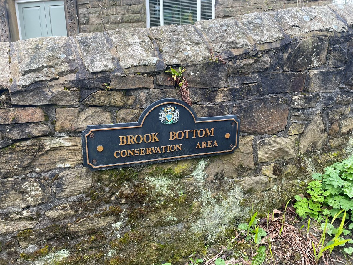 _Broadgrove's tweet photo. When you have the Peak District on your doorstep, it's rude not to visit and find some hidden gems. Good to stretch the legs as a team in the company of our Head of Security, George the boxer.

#teamevent #peakdistrict

https://t.co/fT7fFq5pdM https://t.co/Bh2viQS9IN