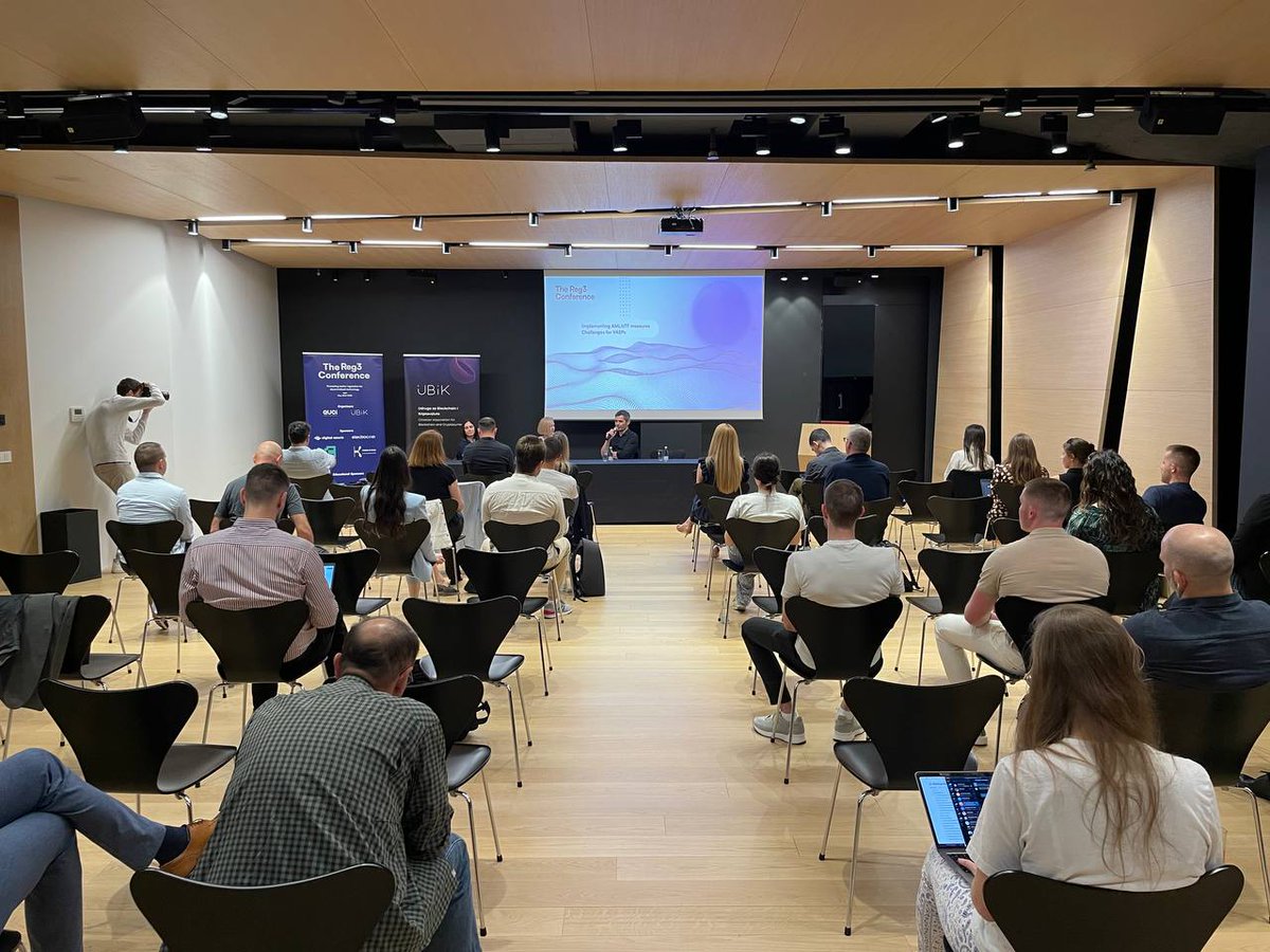 EuEthInstitute's tweet photo. @reg3conf #Split fork is on π₯π₯π₯
Here's everything happening here today π§΅
#CryptoRegulation
#Reg3Conference
#NotADuck https://t.co/juqDg7HUfI