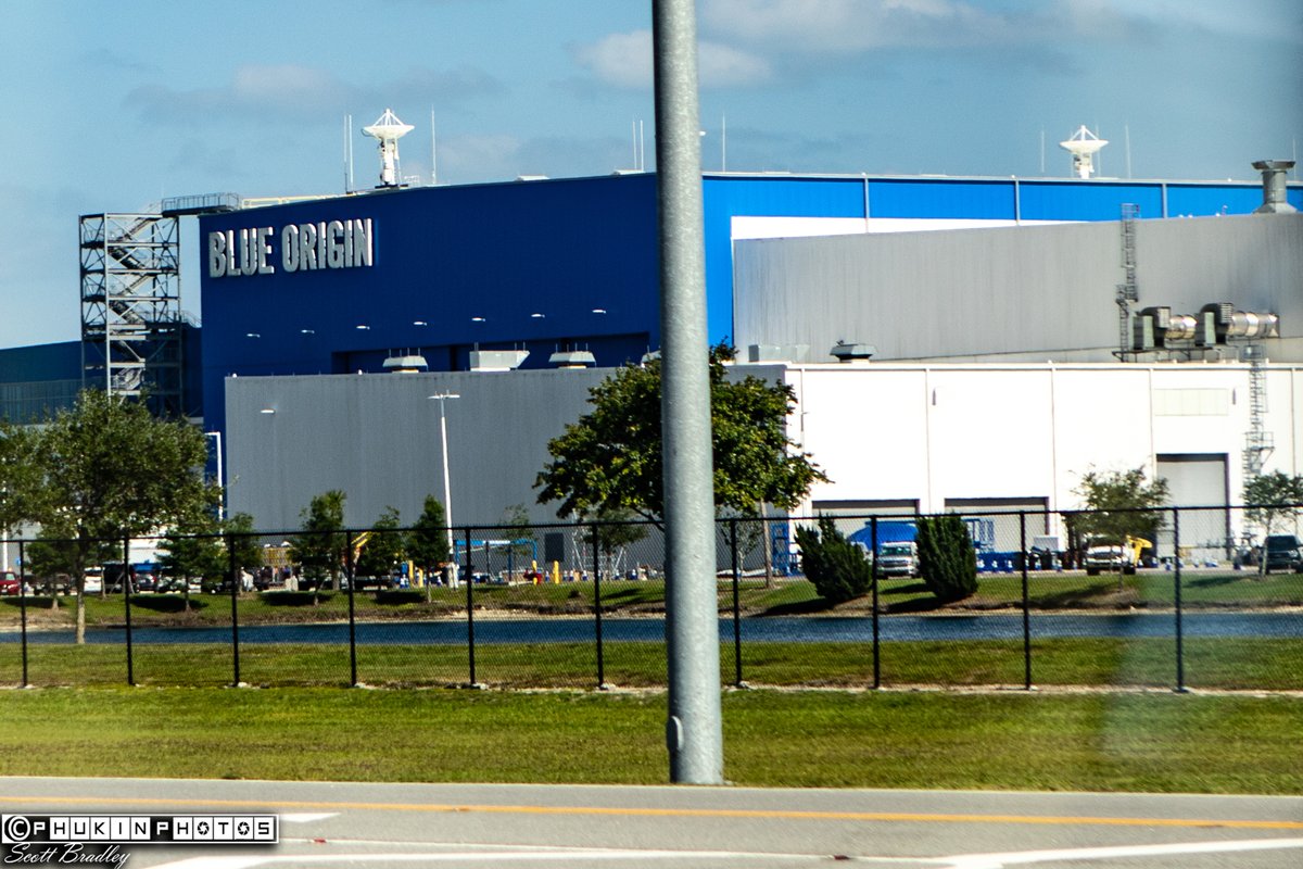 I went to KSC last Monday and on the way our tour guide made a stop outside the @blueorigin hanger and pointed out a #NewGlenn booster that was being worked on and visible inside the hanger. Apparently scheduled to launch in July! 
#BlueOrigin #HumanSpaceFlight #spacenews