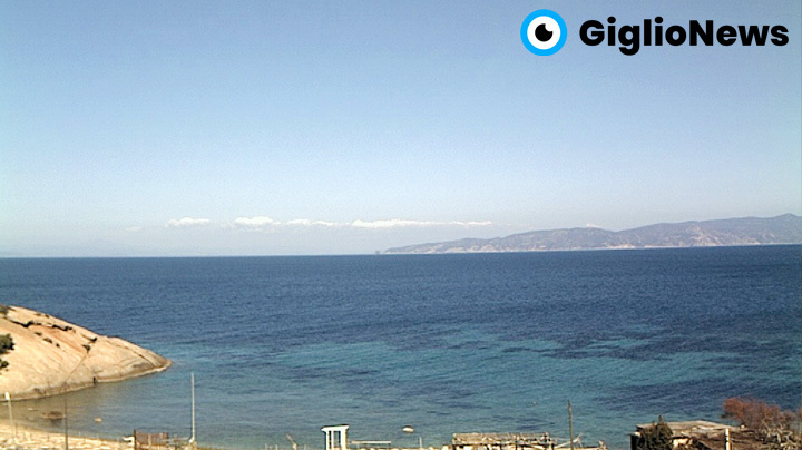 Webcam sulla spiaggia dell'Arenella #Giglio #IsolaDelGiglio #GiglioIsland ift.tt/CTO8cH6
