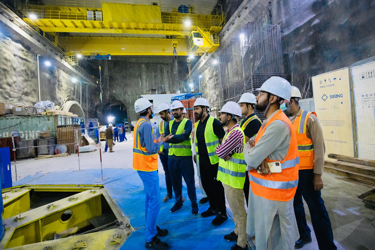 HydropowerPk's tweet photo. On May 19, CPPA-G delegation visited S K Hydropower Station which is invested and constructed by CEEC, and listened to the report on the overall situation and construction progress of the project.
#SKHPP #CPPA_G #Hydropower #CheapEnergy #Pakistan https://t.co/DYrZV3Xn6W