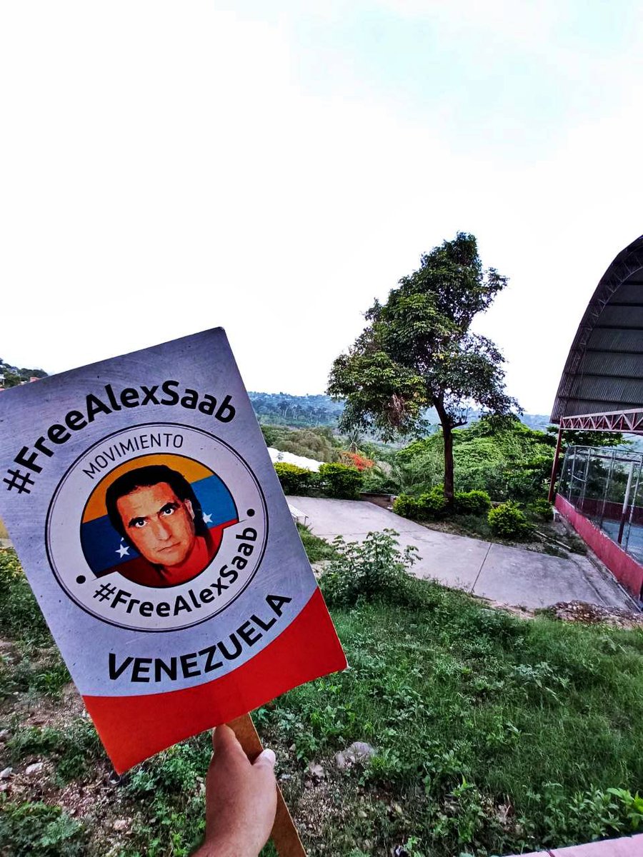 VzlaExpres tweet media