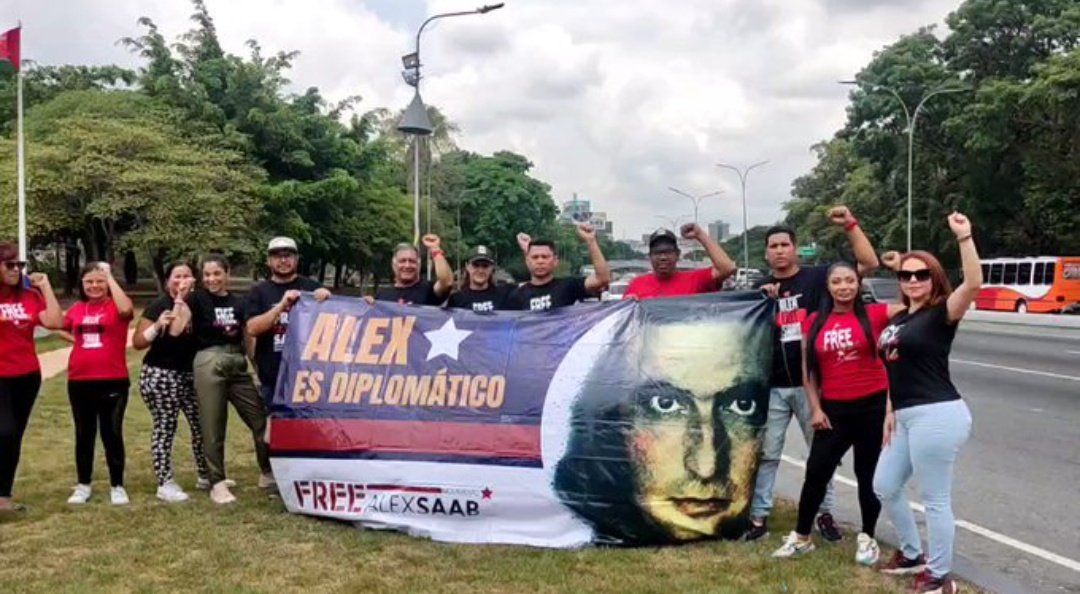 VzlaExpres tweet media