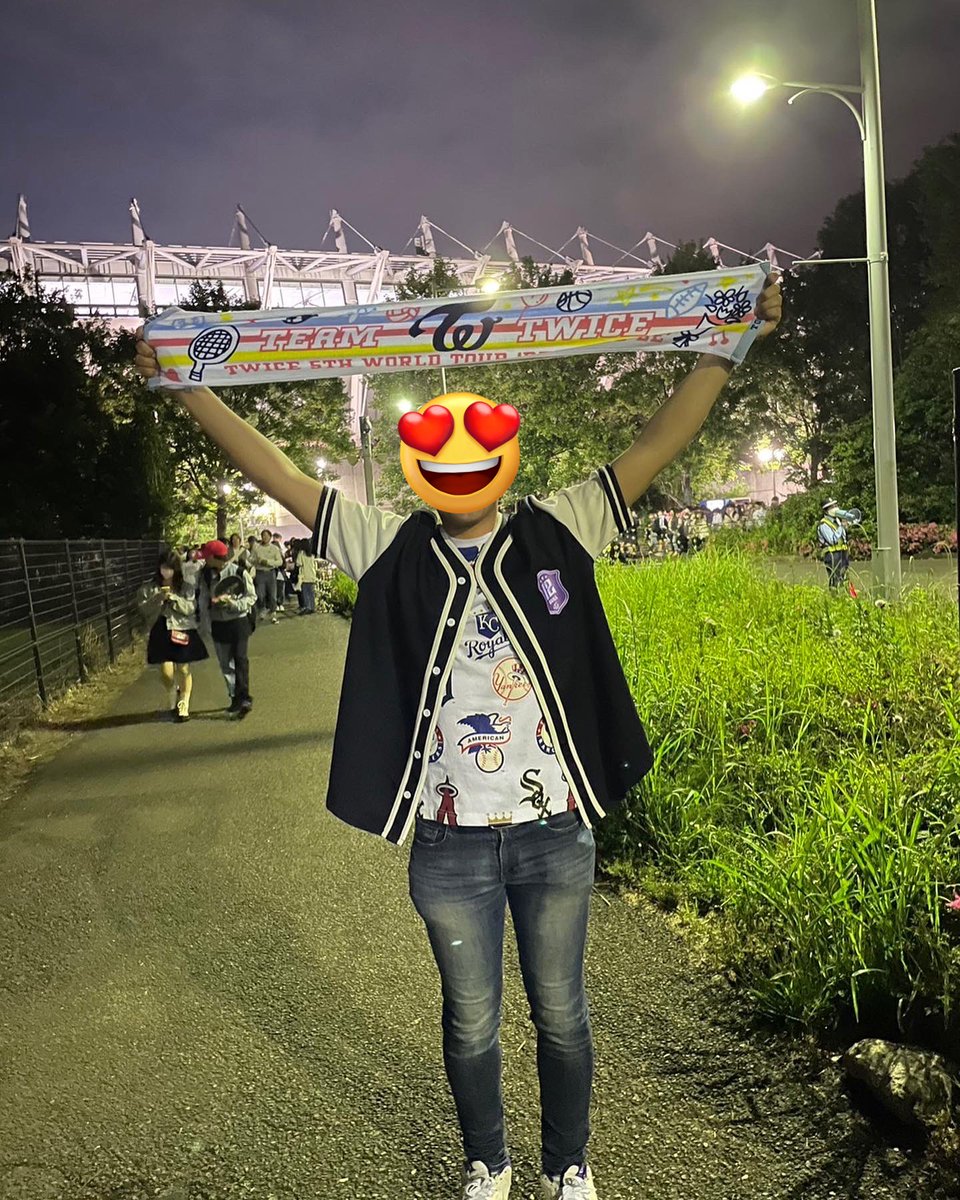 ASok_yaYG's tweet photo. TWICE幸せをありがとう！
最高の1日でした。

全員可愛すぎ、歌上手すぎ、サナ可愛すぎ。

#TWICE
#READYTOBE 
#SANA
#味の素スタジアム https://t.co/yJkmIIobg3