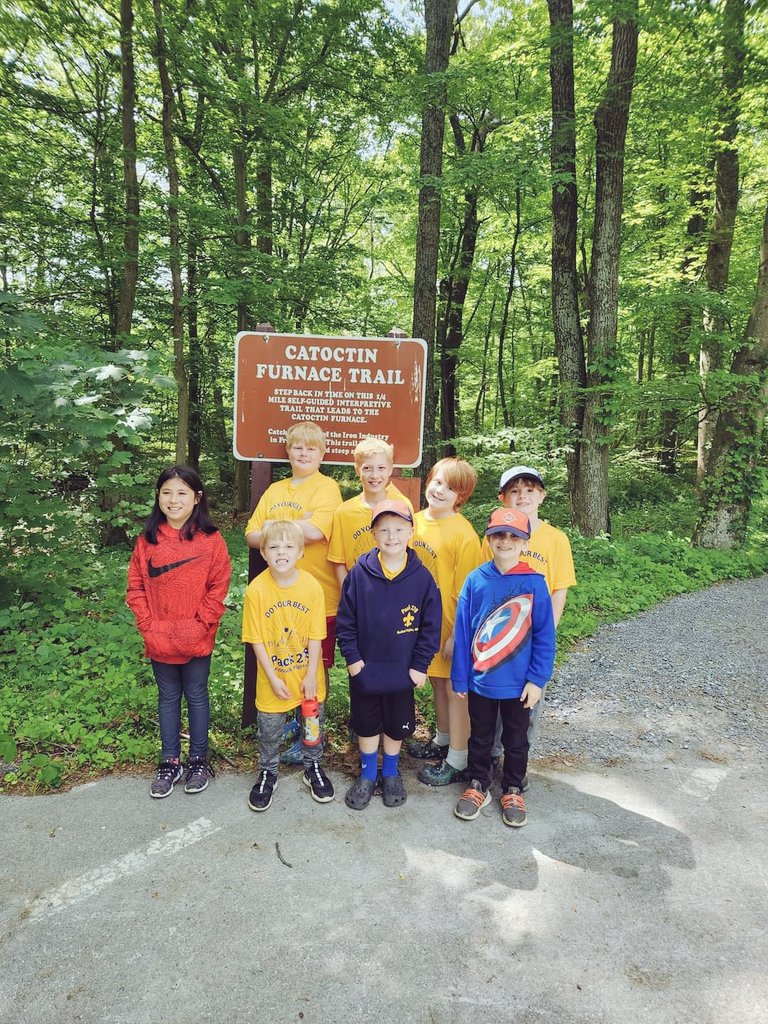 mrsdavis927's tweet photo. We had a great weekend at the #marylandironfestival We hiked in and the watched a block we carved cast into iron. #pack278 #cubscouts #myncac #weownadventure https://t.co/qB0WhQL8Qt