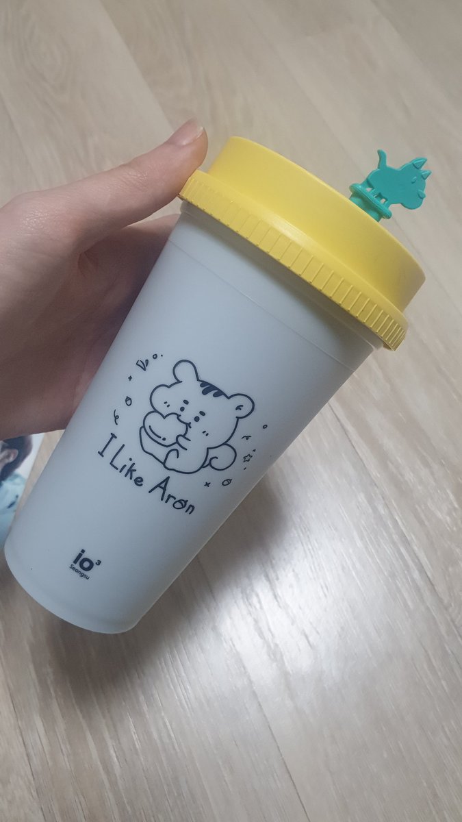 델피늄로니(동결) tweet media