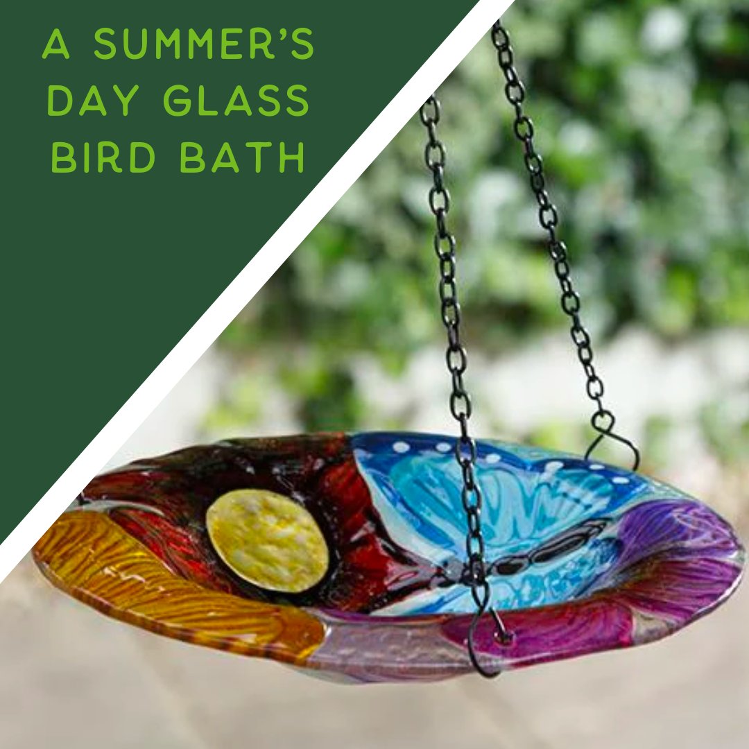 Witnessing the joy and serenity of bird baths, a simple pleasure that connects us to the enchanting world of birds. 🐦💦 Which of the three is your favourite? #BirdBaths #BirdWatching Check out our full range of bird baths: gardenature.co.uk/collections/bi…