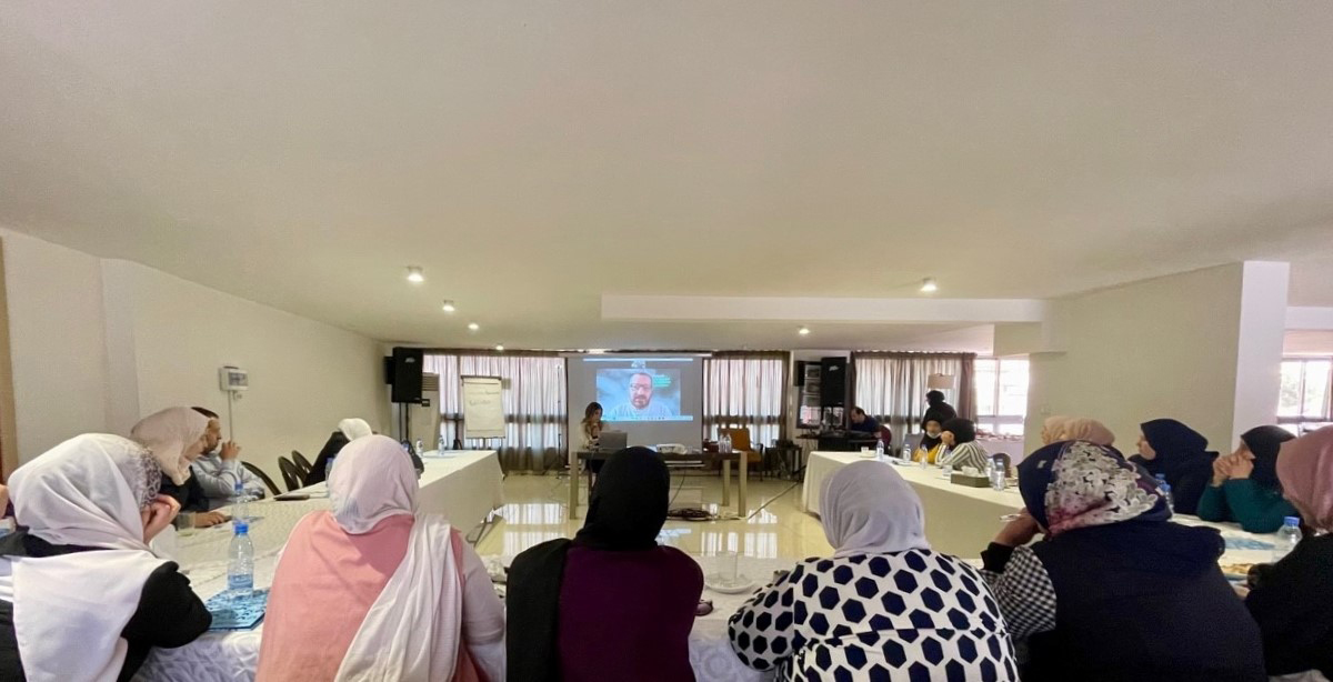 Last week our #Syria Regional Desk in partnership w/@nophotozone_org delivered training on the #MissingPersons – Learned Lessons from Lebanon to a Syrian women association in Bekaa.

Together with CSOs we support & advocate for an international missing persons mechanism in Syria.