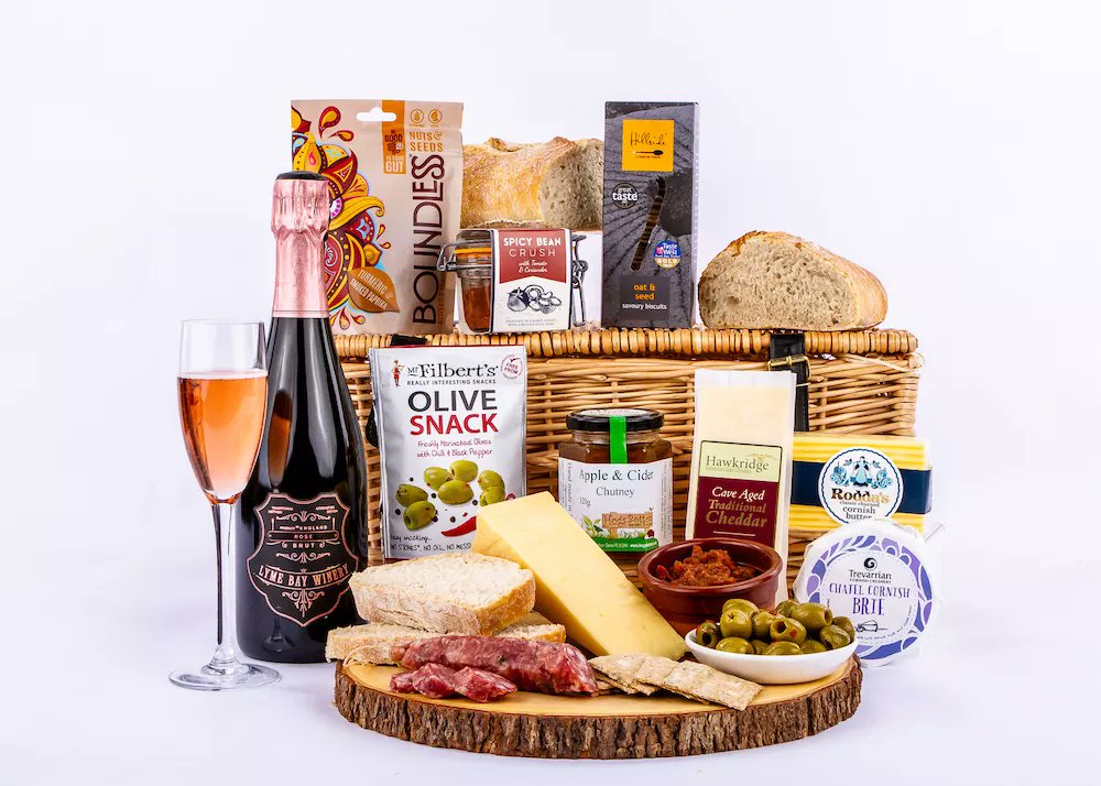 It's perfect picnic weather!  Make the most of the sunshine and treat your loved one to a special afternoon with one of our Charcuterie Picnic Hampers.  With lots of delicious local foods and a bottle of something nice to complement them.

devonhampers.com/search/?search…

#picnichampers