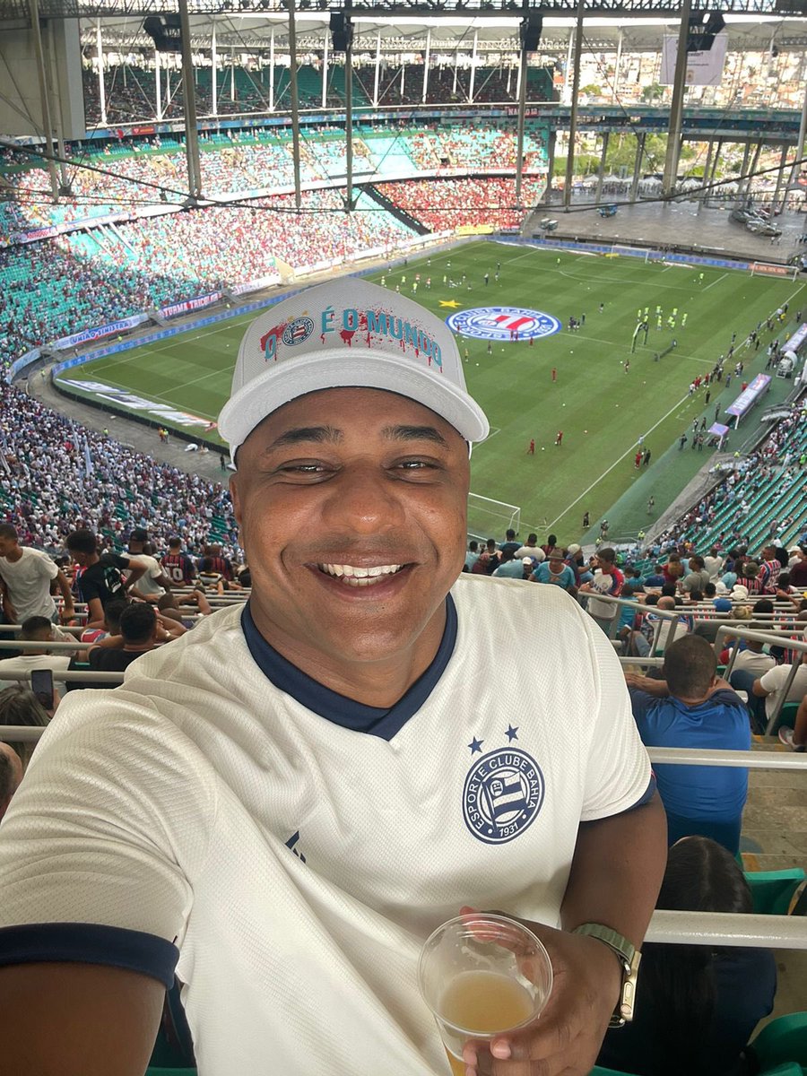 bbmfts's tweet photo. BONÉ 🧢 O BAHIA É O MUNDO TOMANDO CONTA DA FONTE NOVA 💙❤️🤍

Disponível nas cores Azul 💙 Vermelho ❤️ e Branco 🤍!

Seguidor é cliente: @hernane_silva85 https://t.co/QLSBEiGdmU